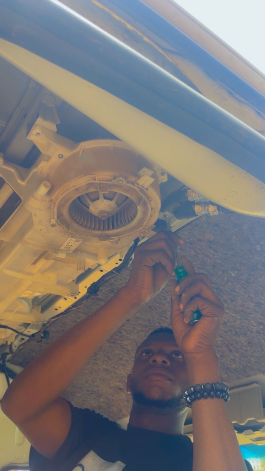 Blower Motor — Replacement & Repair